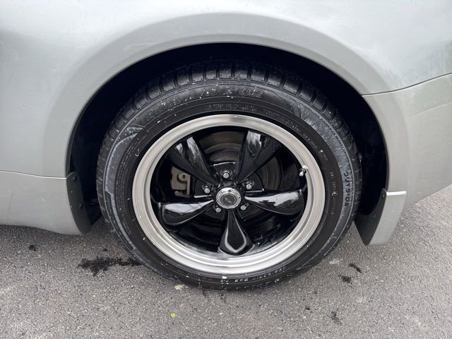 Used 2005 Nissan 350Z Enthusiast RWD image 16