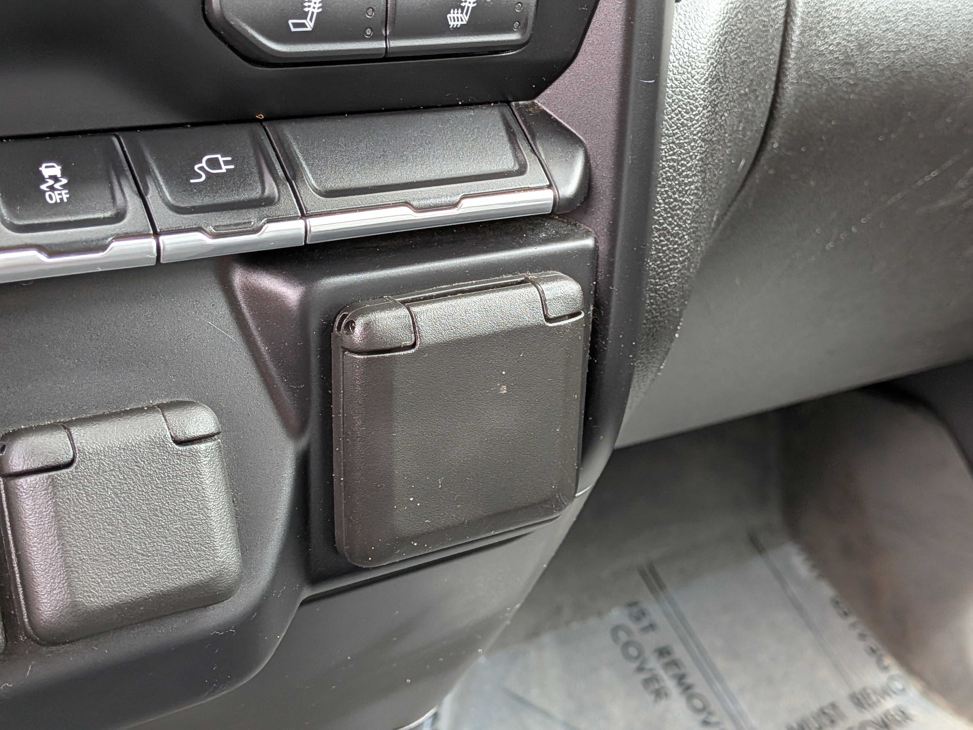 Used 2021 Chevrolet Silverado 2500 LT w/ Fleet Comfort Package image 28