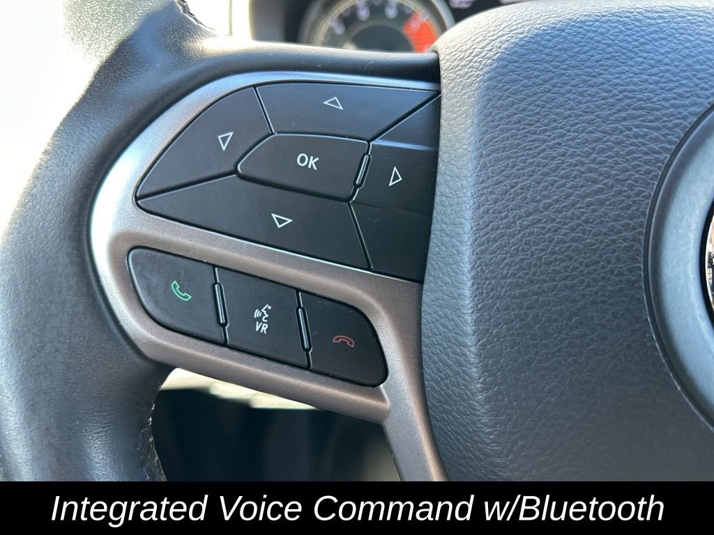 Used 2019 Jeep Cherokee Limited image 16