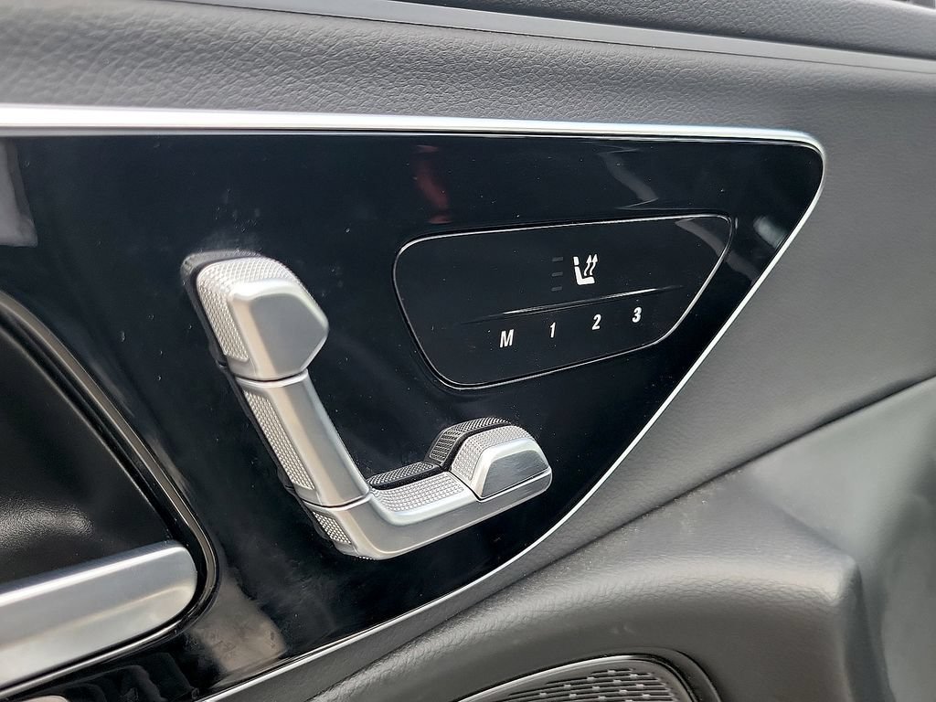 New 2025 Mercedes-Benz E 350 Sedan image 18