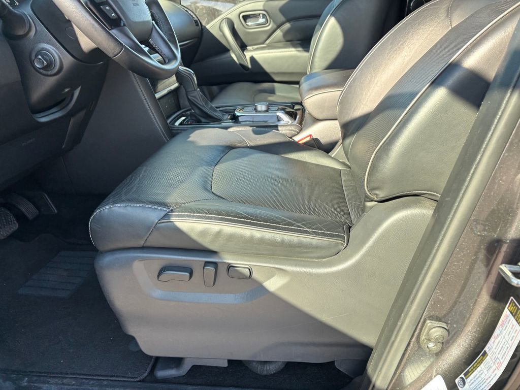 Used 2024 INFINITI QX80 Luxe AWD/4WD image 25