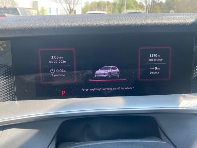 Used 2025 Volkswagen Tiguan SE R-Line image 14