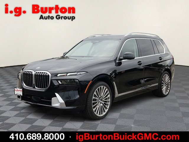 Used 2023 BMW X7 xDrive40i w/ Executive Package AWD/4WD image 3