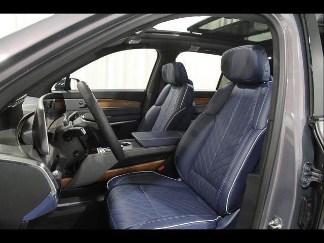 New 2026 Cadillac Vistiq Premium Luxury AWD/4WD image 6