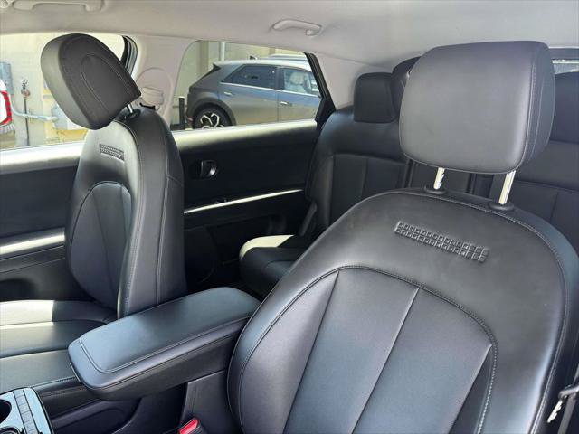 Used 2025 Hyundai Ioniq 5 SEL AWD/4WD image 19