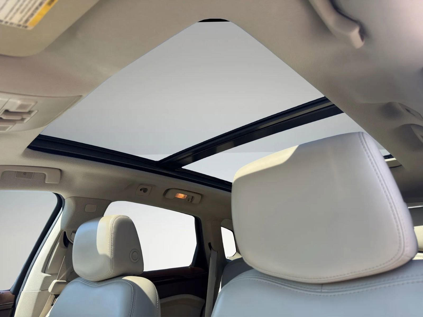 Used 2016 Cadillac SRX Premium FWD image 13