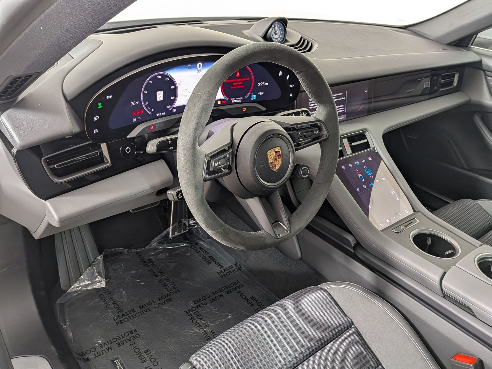 New 2025 Porsche Taycan 4S AWD/4WD image 4