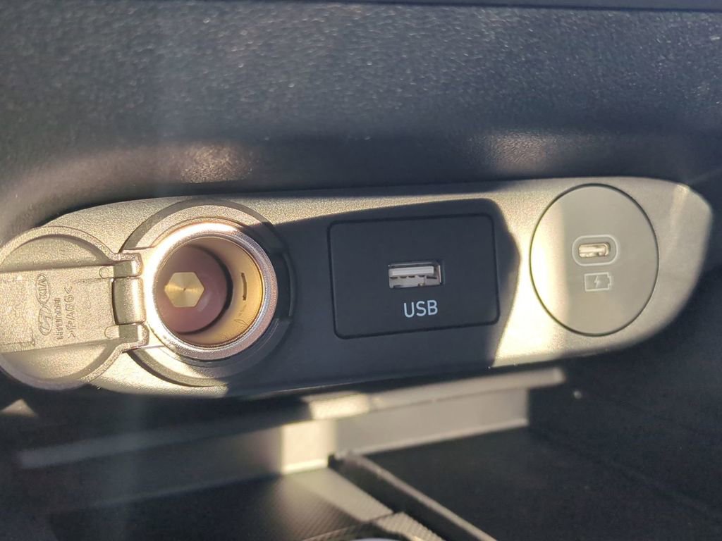 New 2026 Hyundai Elantra Sport w/ Cargo Package image 25