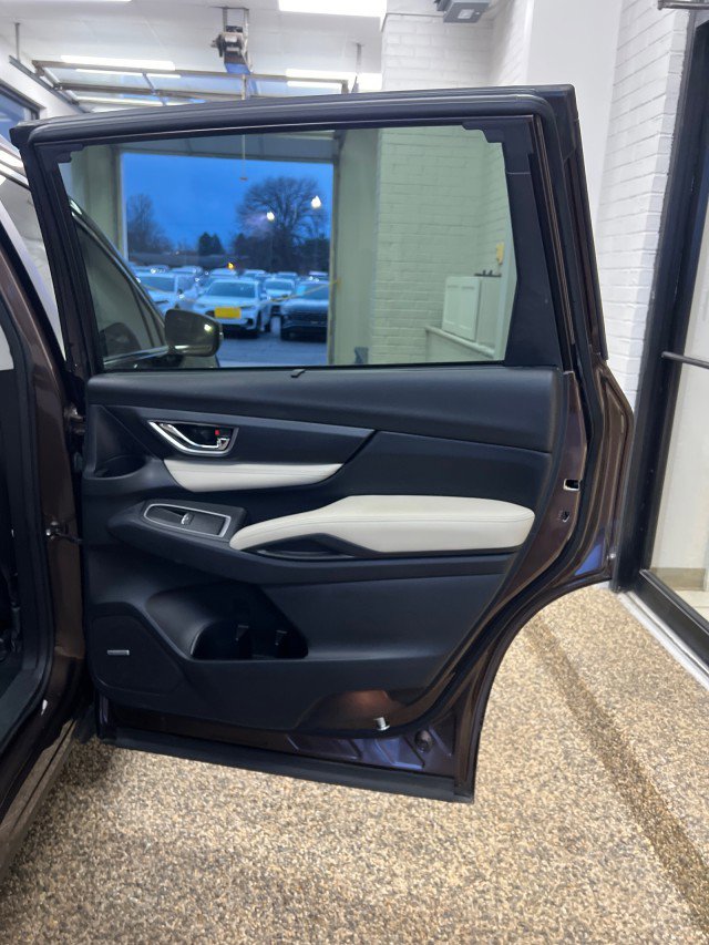 Used 2019 Subaru Ascent Limited w/ Popular Package #2A image 17