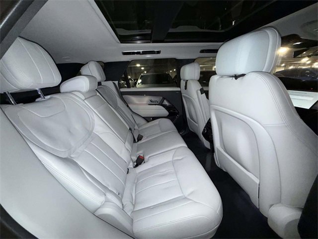 Used 2023 Land Rover Range Rover Sport SE image 16