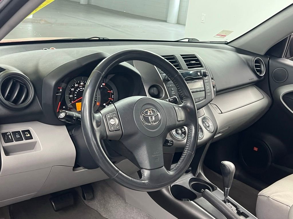 Used 2009 Toyota RAV4 Limited FWD image 9
