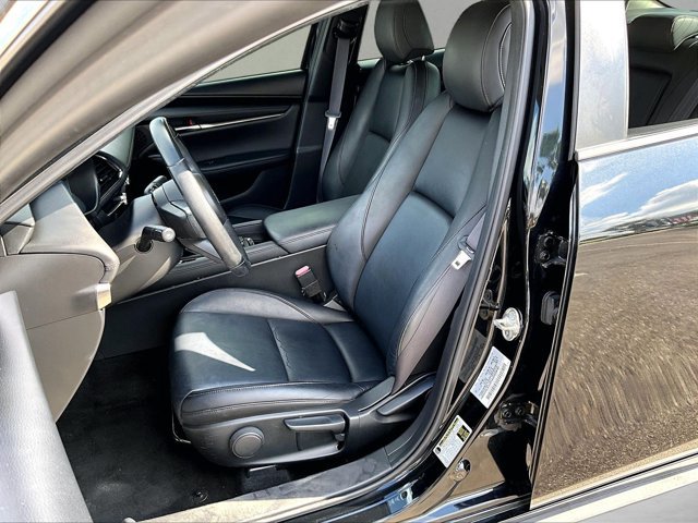 Used 2019 MAZDA MAZDA3 Sedan FWD image 24