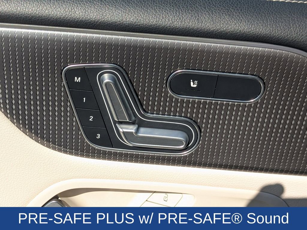 Used 2020 Mercedes-Benz GLB 250 image 15