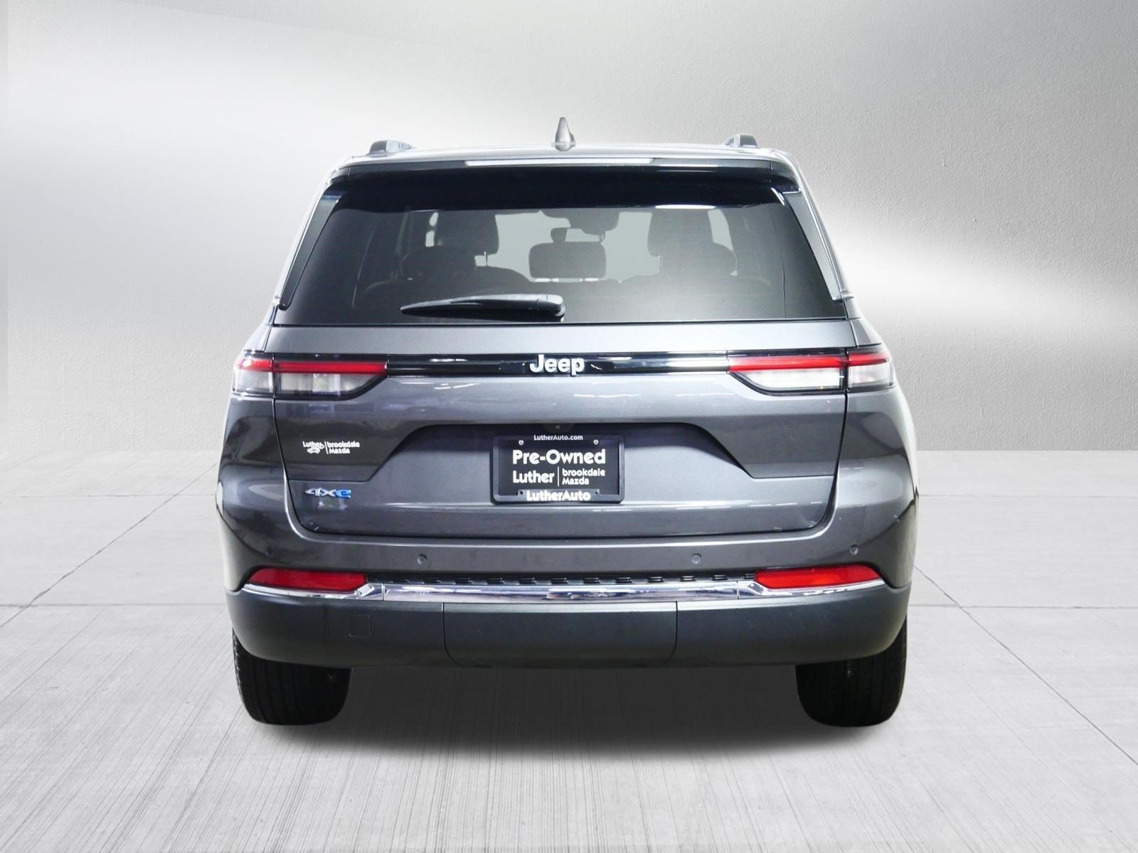 Used 2024 Jeep Grand Cherokee Limited 4xe AWD/4WD image 6