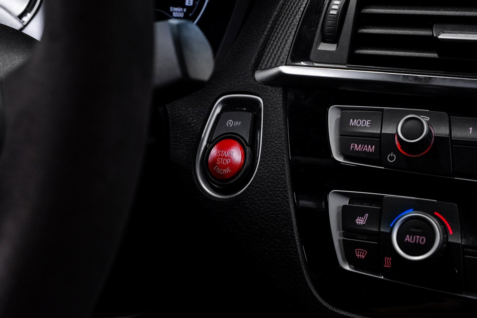 Used 2019 BMW M2 Competition w/ Executive Package image 28