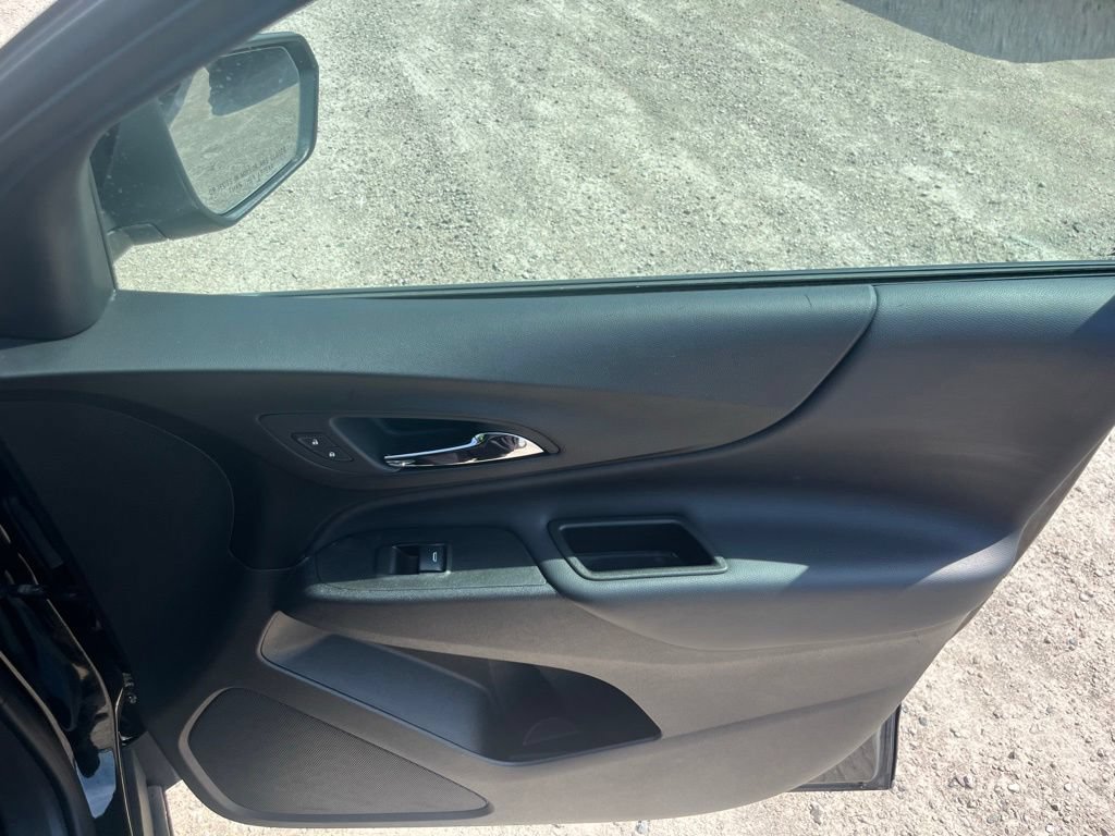 Used 2024 Chevrolet Equinox LT AWD/4WD image 36