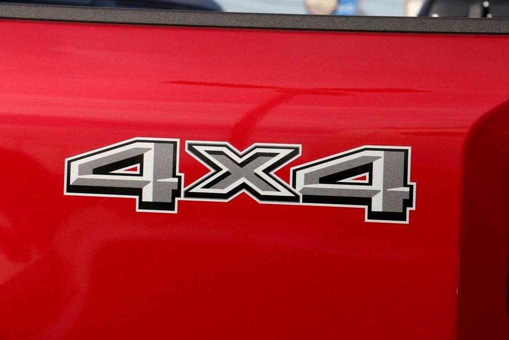 New 2026 Ford F250 XLT w/ XLT Premium Package image 8