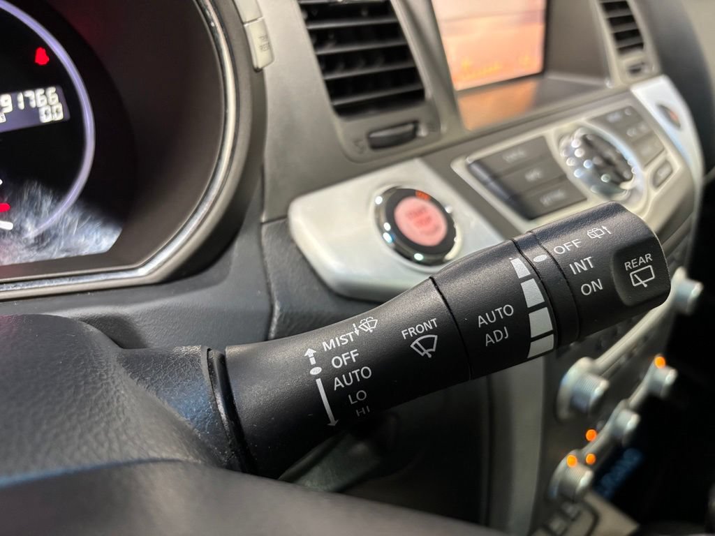 Used 2013 Nissan Murano SL AWD/4WD image 22