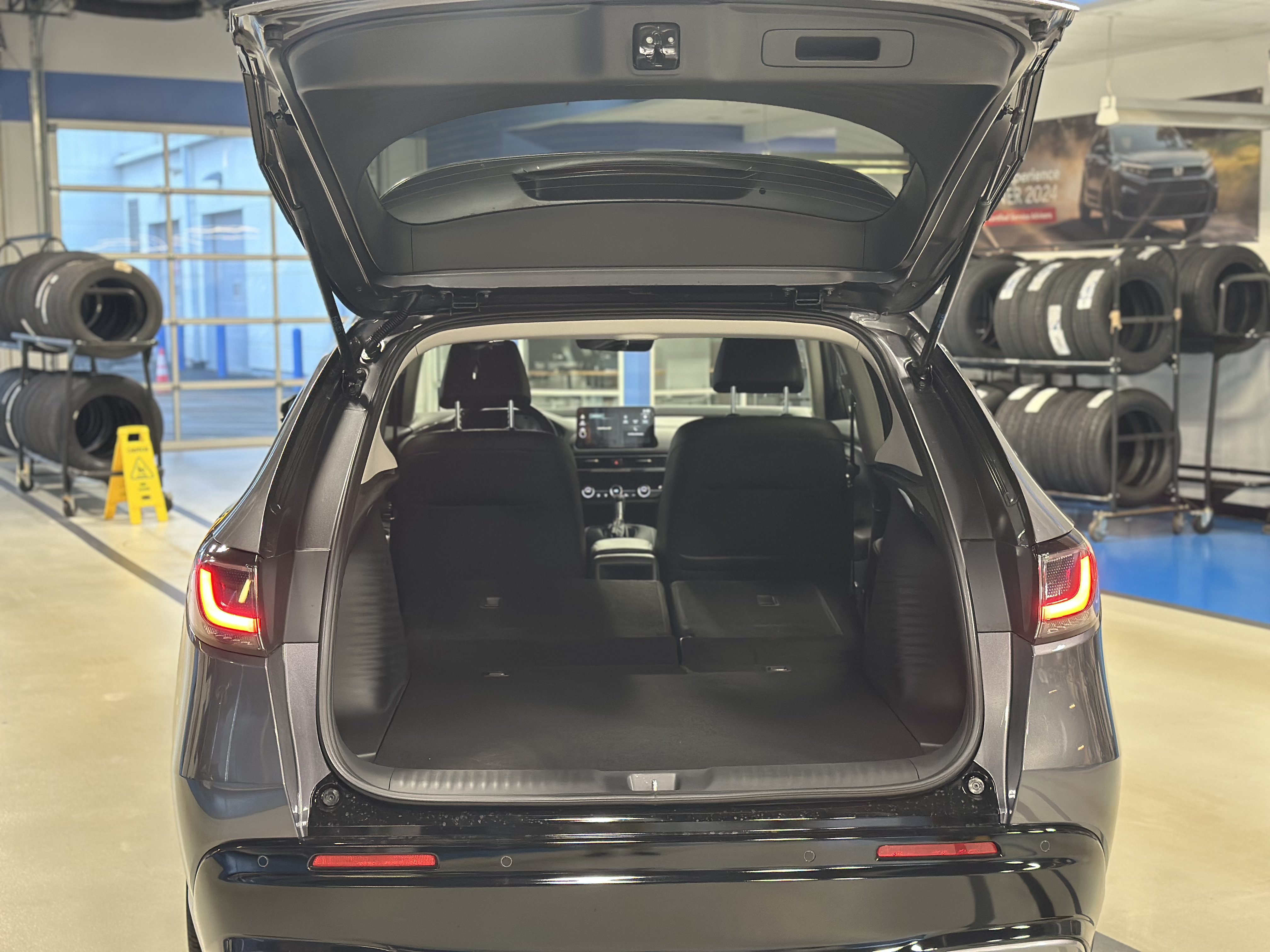 New 2027 Honda HR-V EX-L image 7