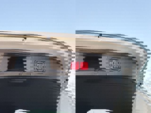 Used 2025 Mercedes-Benz GLA 250 image 16