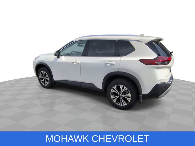 Used 2021 Nissan Rogue SV w/ Premium Package AWD/4WD image 7