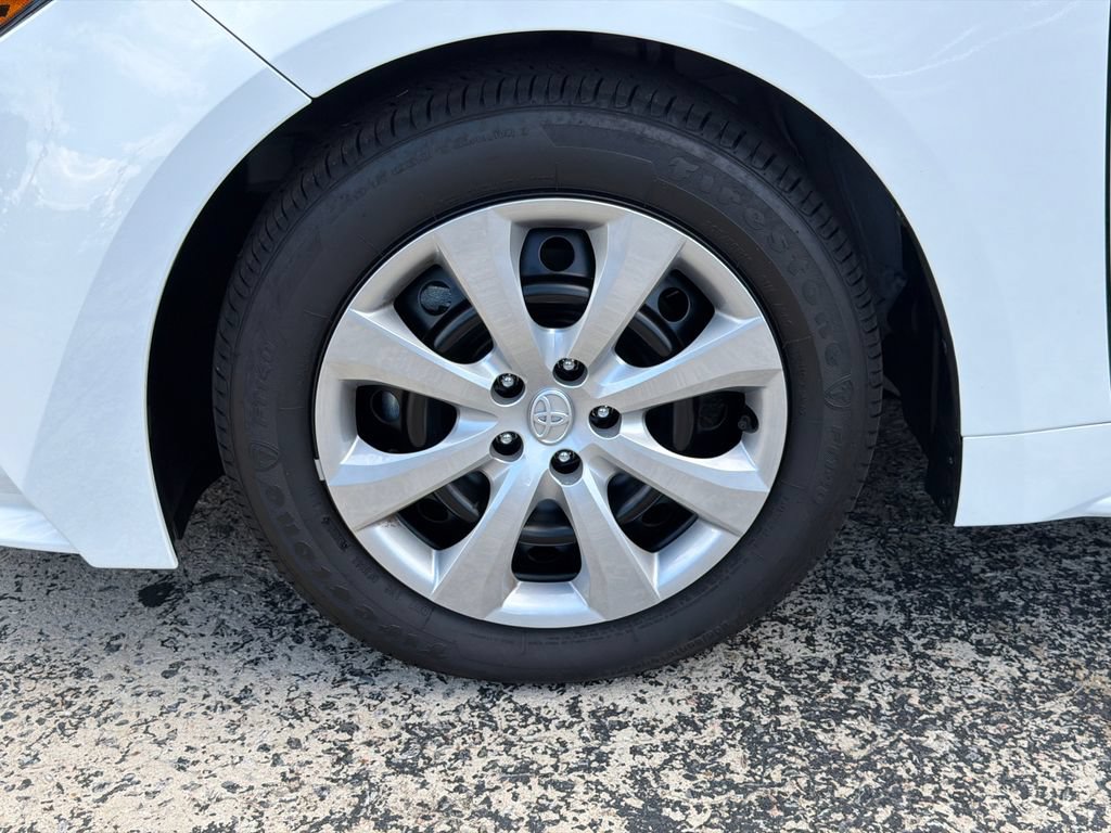 Used 2026 Toyota Corolla LE FWD image 13