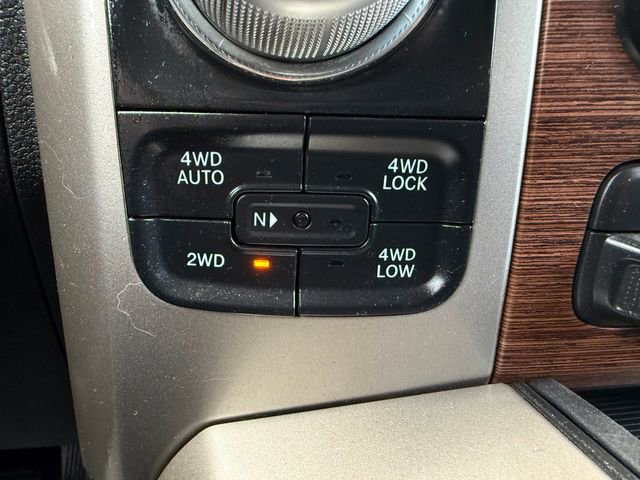 Used 2017 RAM 1500 Laramie w/ Convenience Group AWD/4WD image 13