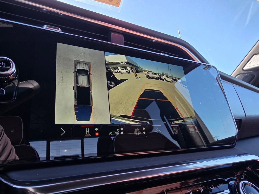 New 2026 GMC Sierra 3500 Denali Ultimate AWD/4WD image 18