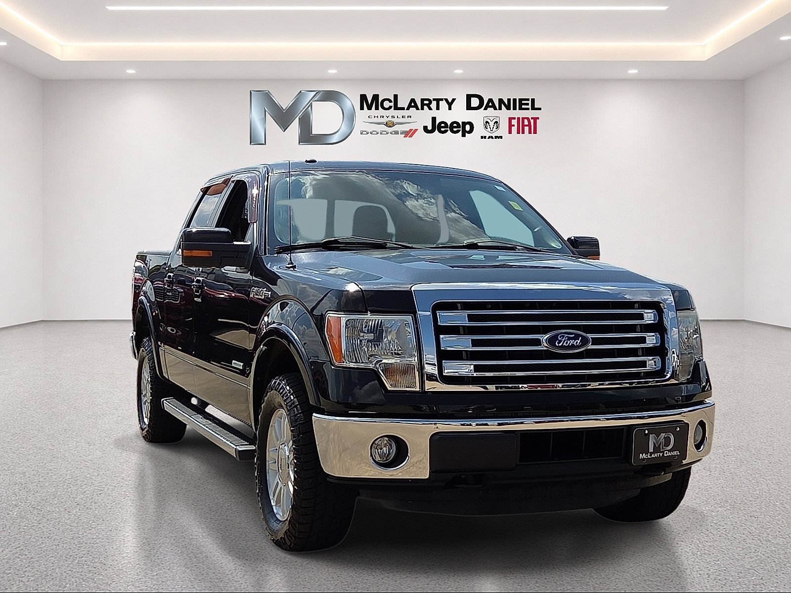 Used 2014 Ford F150 Lariat w/ Equipment Group 501A Mid AWD/4WD image 1
