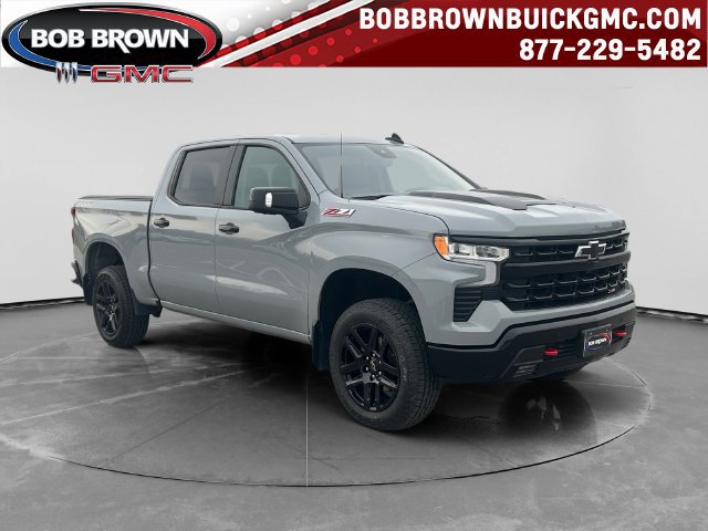 Used 2024 Chevrolet Silverado 1500 LT Trail Boss w/ Convenience Package II AWD/4WD image 1