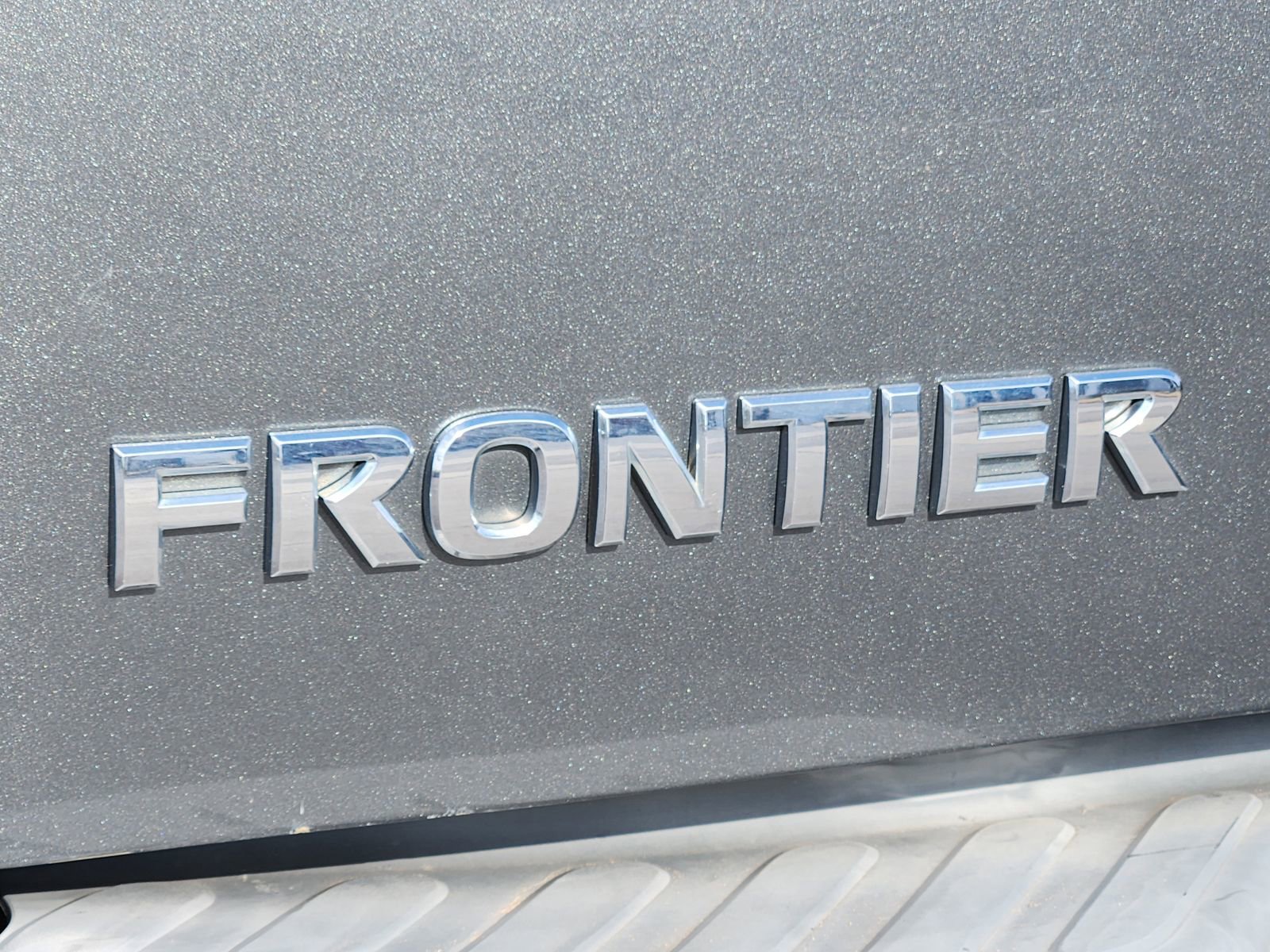 Used 2006 Nissan Frontier SE w/ (P01) Power Pkg image 12