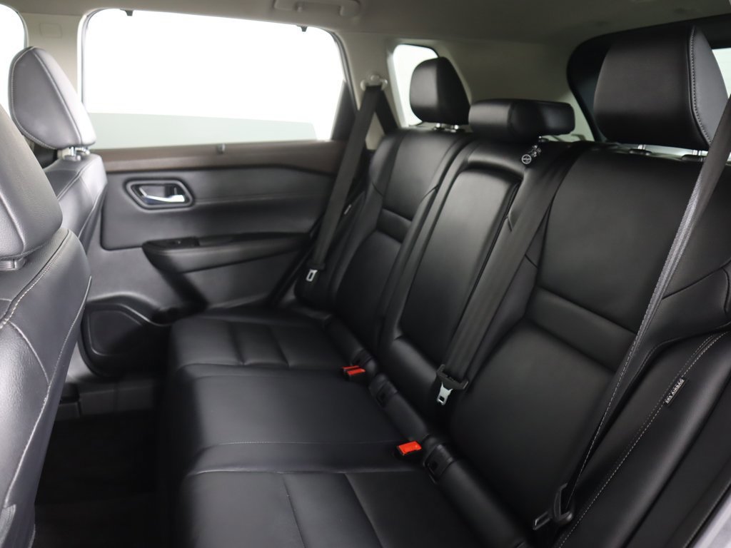 Used 2023 Nissan Rogue SL w/ SL Premium Package image 36