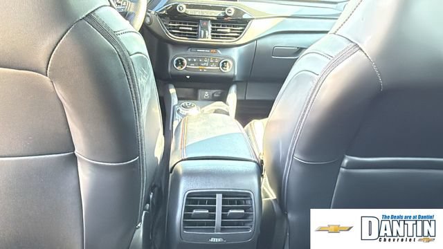 Used 2025 Ford Escape ST-Line FWD image 12