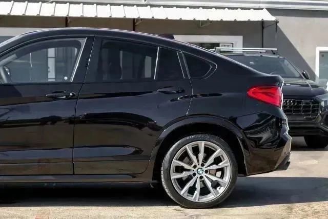 Used 2016 BMW X4 M40i image 18