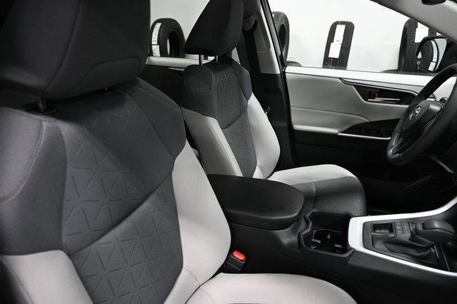 New 2025 Toyota RAV4 XLE image 8