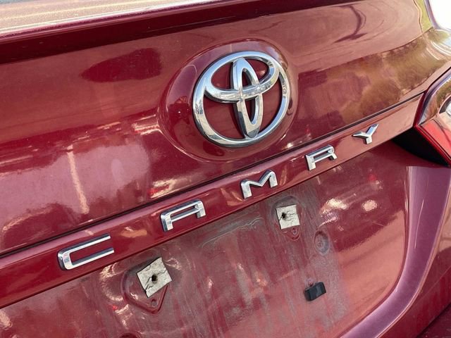 Used 2023 Toyota Camry SE image 10