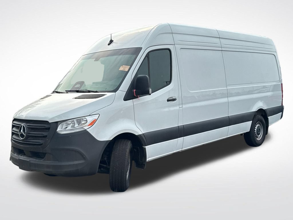 Used 2025 Mercedes-Benz Sprinter 2500 image 6