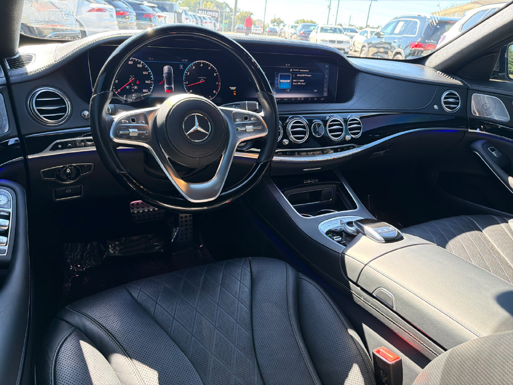 Used 2018 Mercedes-Benz S 560 Sedan w/ AMG Line Exterior image 22