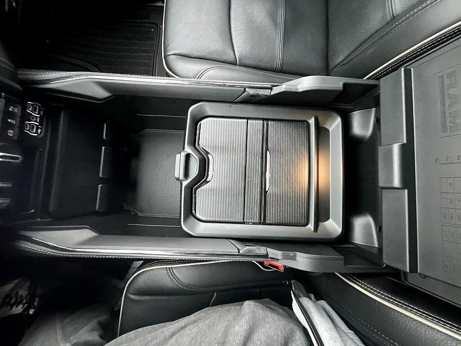 Used 2023 RAM 2500 Limited image 31