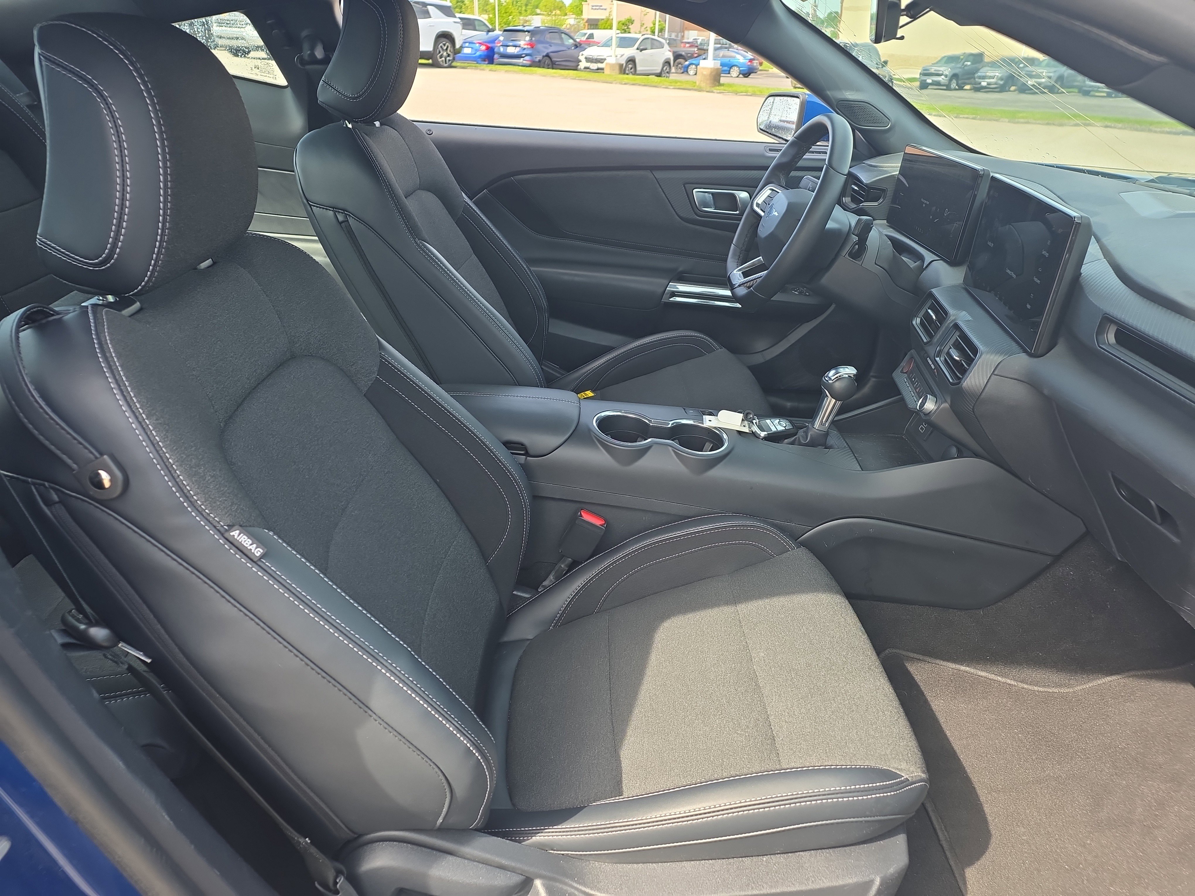 Used 2024 Ford Mustang Coupe image 9