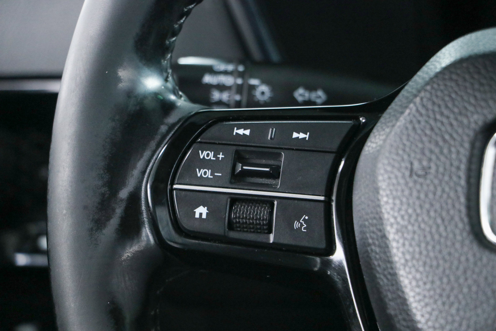 Used 2024 Honda CR-V EX-L image 13