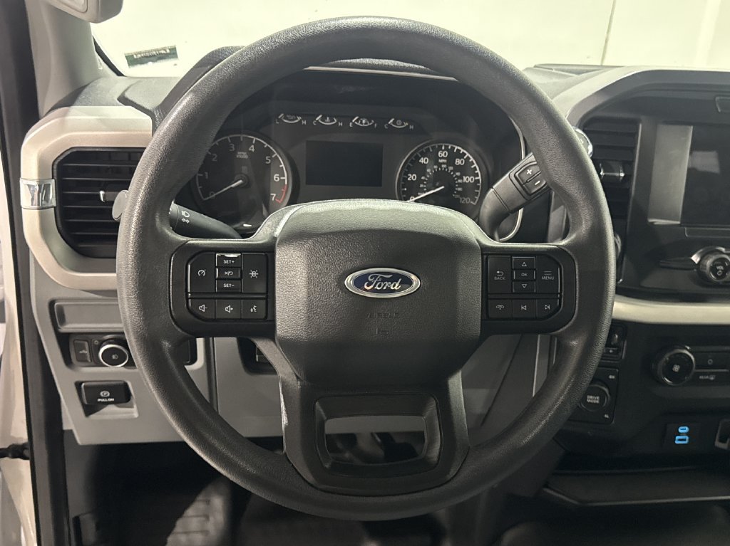 Used 2022 Ford F150 XLT w/ Trailer Tow Package AWD/4WD image 5