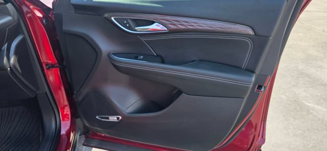 Used 2023 Buick Envision Avenir AWD/4WD image 16