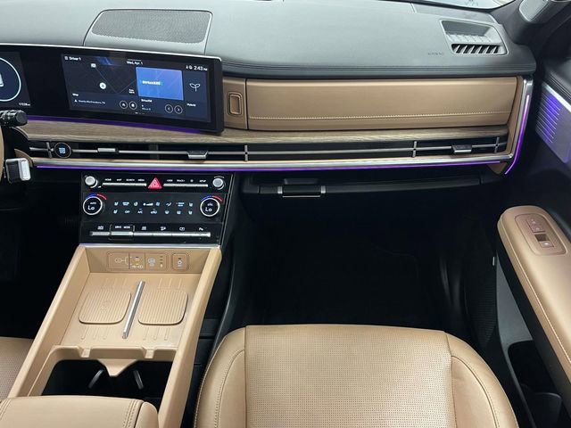 Certified 2025 Hyundai Santa Fe Limited image 21