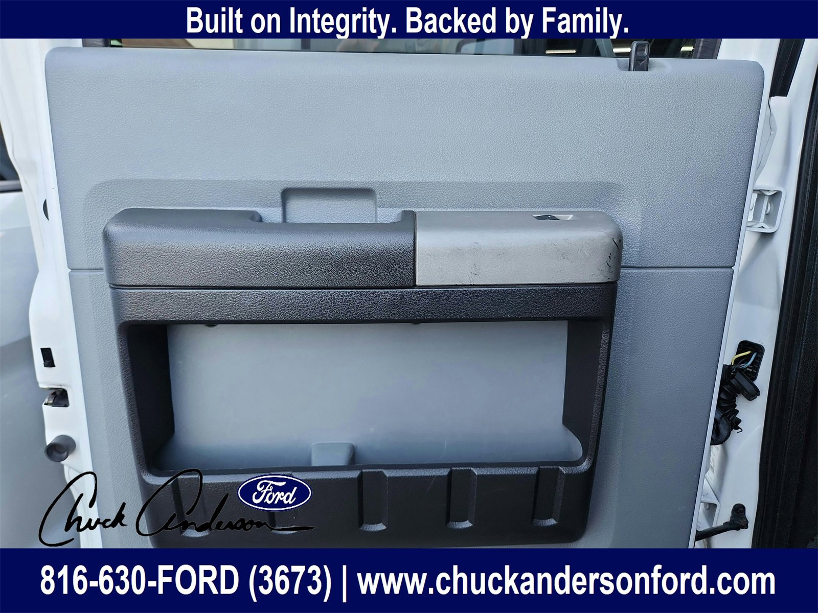 Used 2016 Ford F250 XLT w/ Camper Package image 19