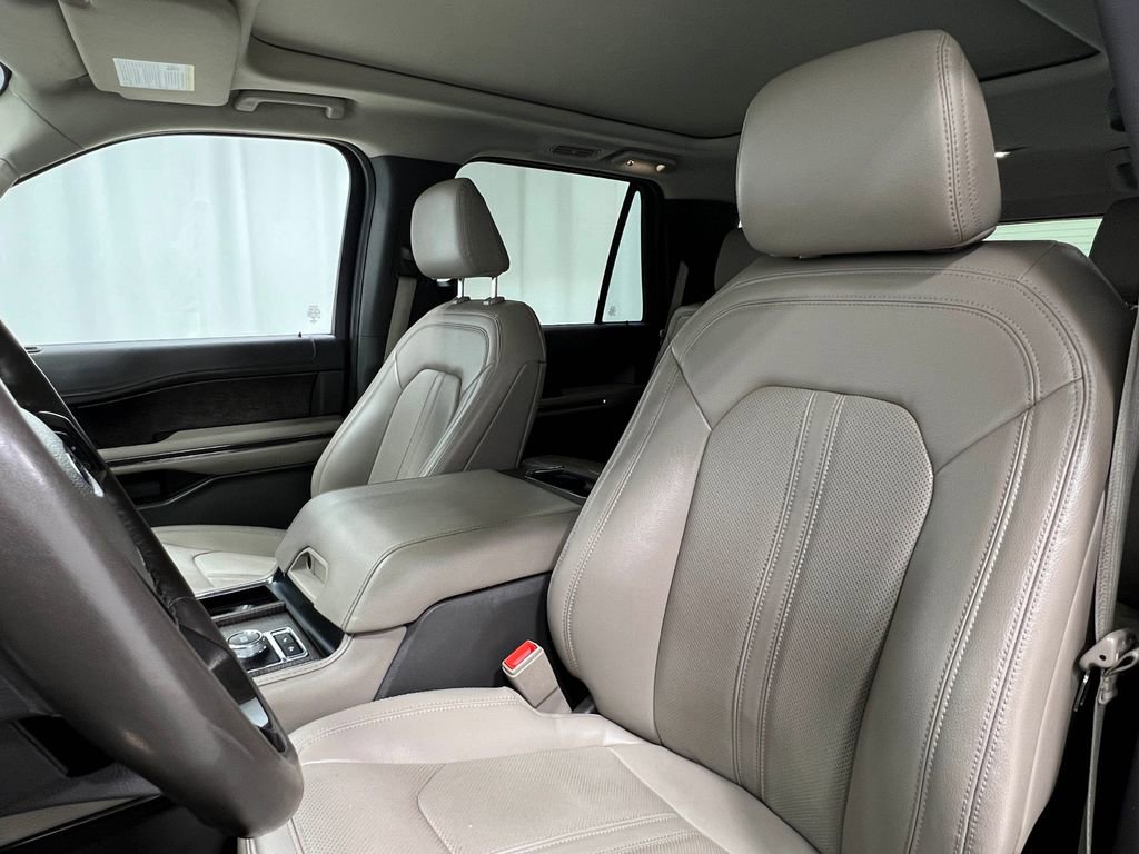 Used 2021 Ford Expedition Limited AWD/4WD image 15