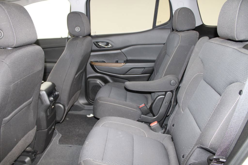 Used 2022 GMC Acadia SLE w/ Driver Convenience Package image 18