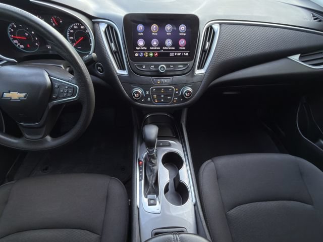 Used 2023 Chevrolet Malibu LT FWD image 17