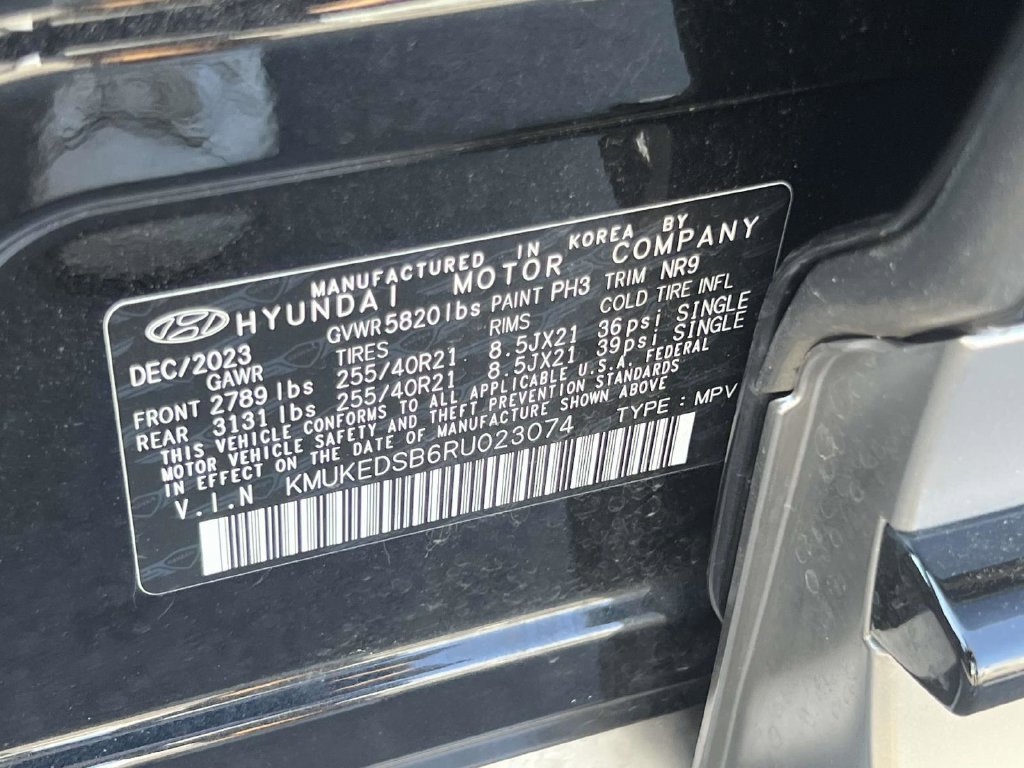 New 2024 Genesis GV60 Performance AWD/4WD image 17