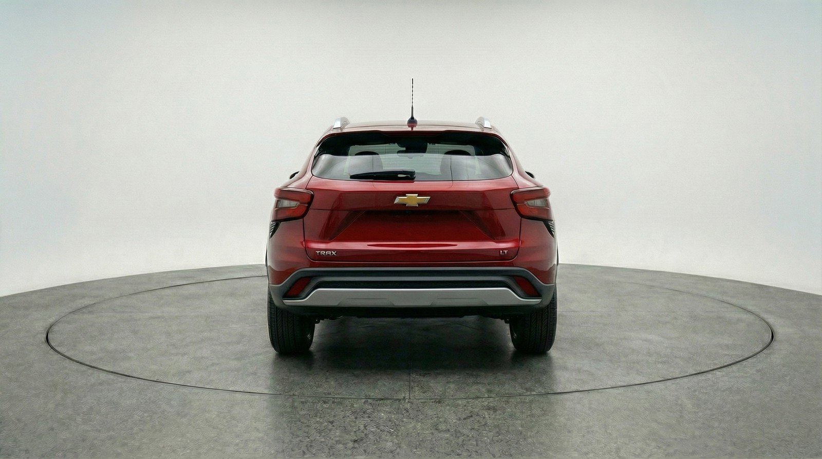 Used 2025 Chevrolet Trax LT image 7